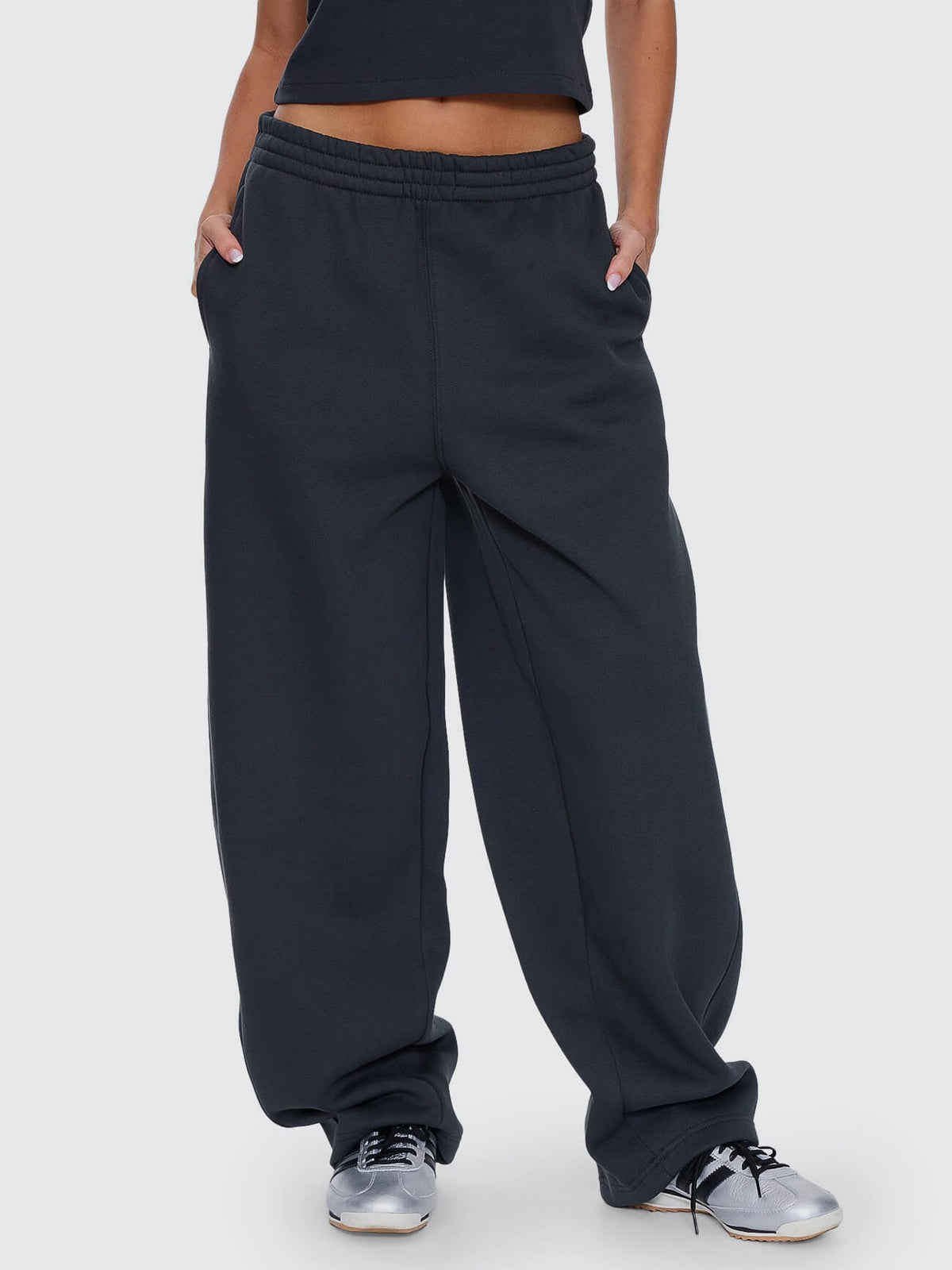 Playmaker Track Pant - Carbon