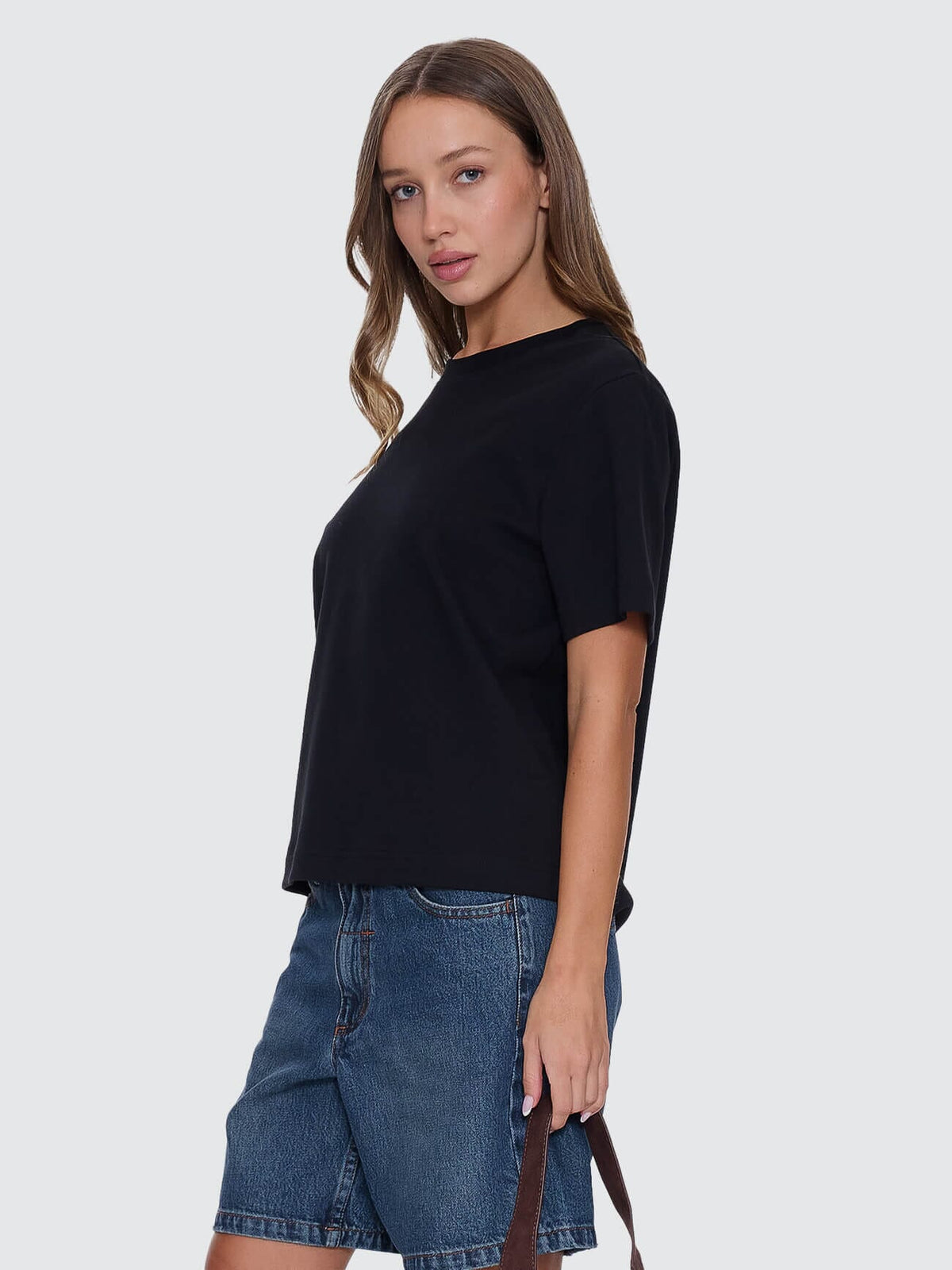 Essential Tee - Black