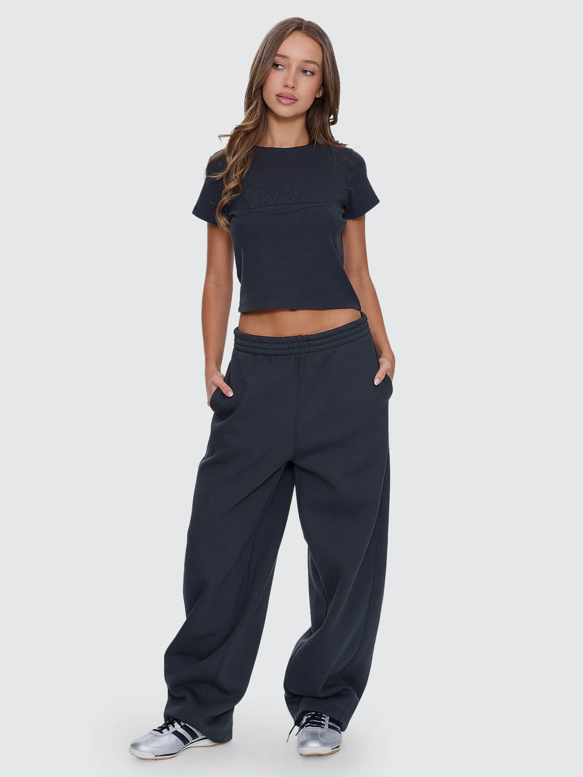 Playmaker Track Pant - Carbon